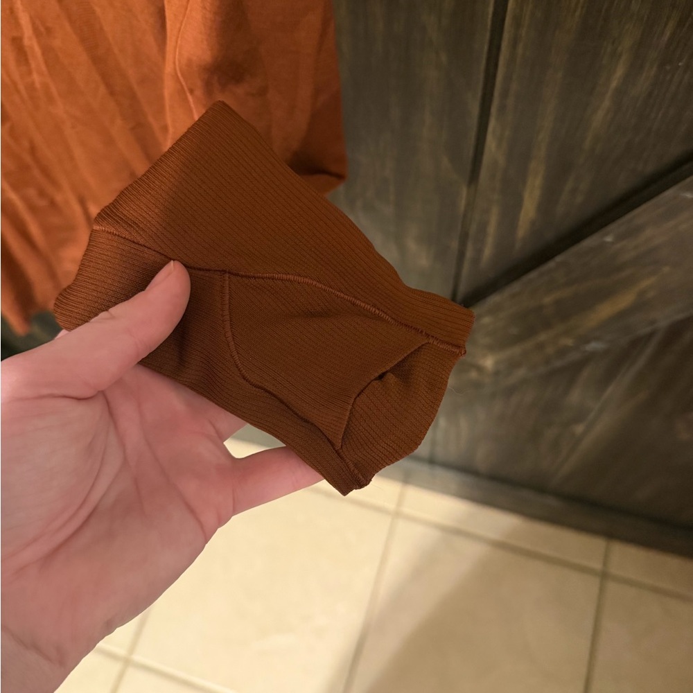 Rust Long Swiftly Tech Top - Picture 2 of 4